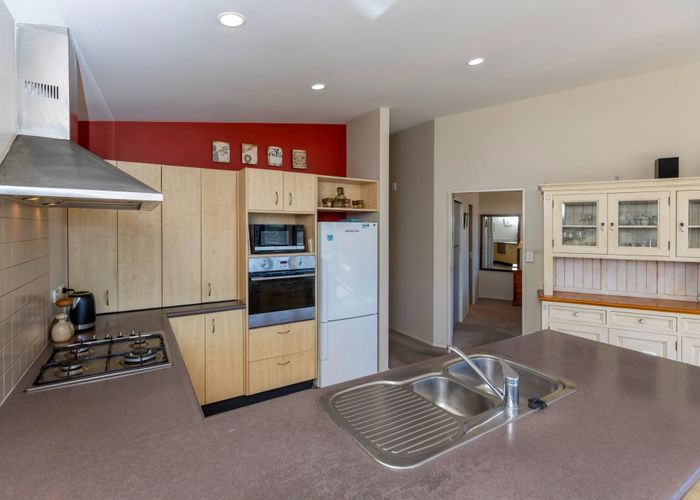  at 338c Rosetta Rd, Raumati Beach, Kapiti Coast, Wellington