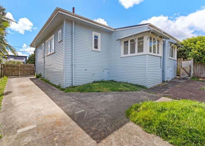  at 68 Moa Road, Point Chevalier, Auckland City, Auckland