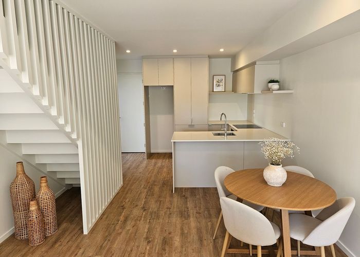  at 5/10 Paparoa Street, Papanui, Christchurch City, Canterbury