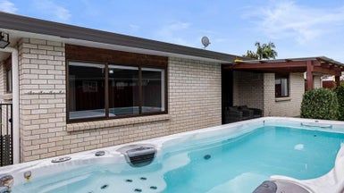  at 2/21 Alma Crescent, Papakura, Papakura
