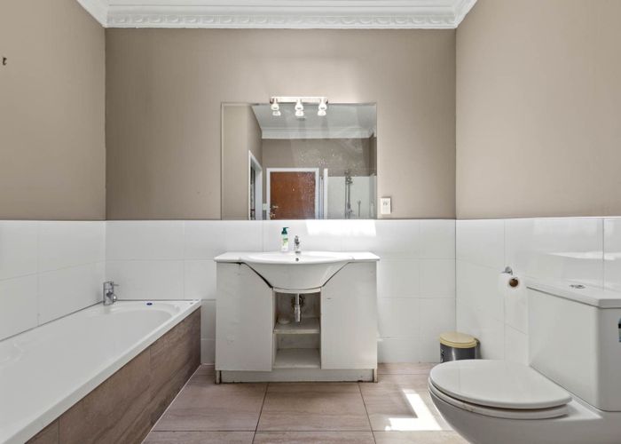  at 15 Glen Avenue, Papatoetoe, Manukau City, Auckland