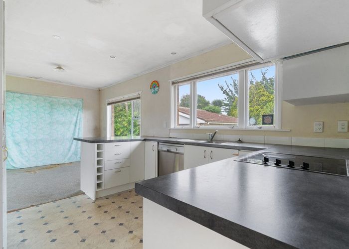  at 372 Great South Road, Opaheke, Papakura