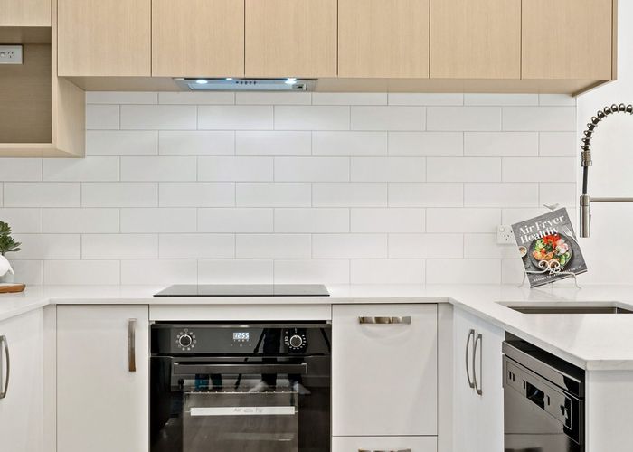  at 27 Maea Lane, Mount Roskill, Auckland City, Auckland