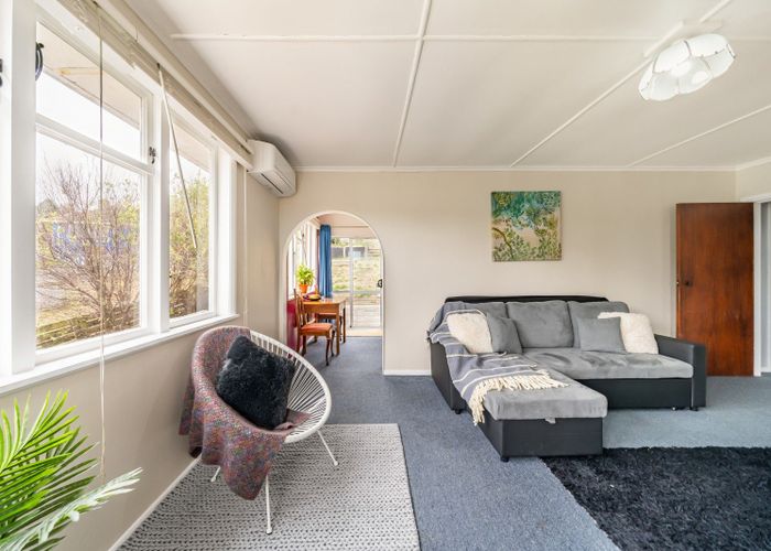  at 38 Dimock Street, Titahi Bay, Porirua