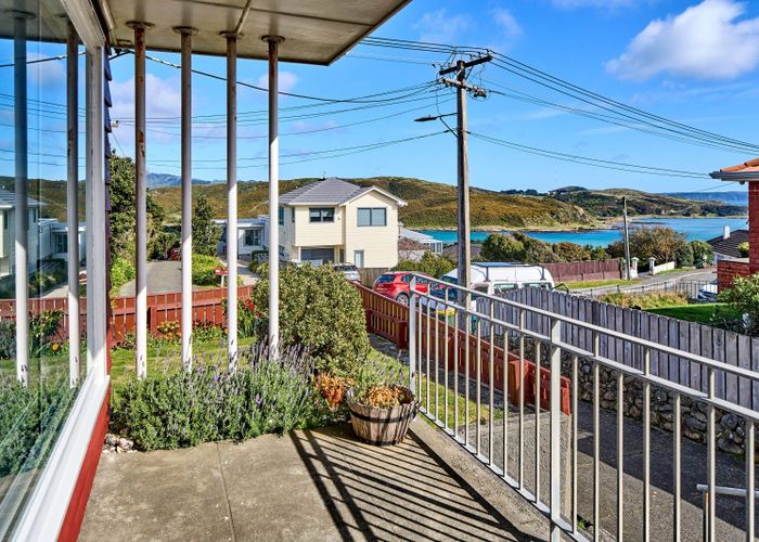 at 10 Walker Avenue, Paremata, Porirua