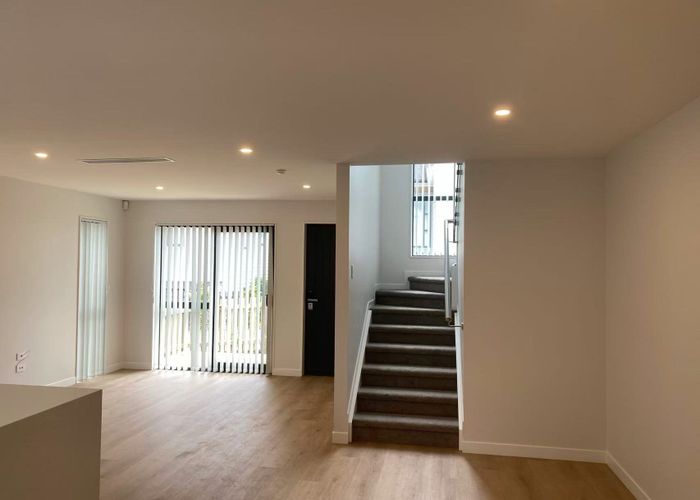  at 456 Albany Highway, Albany, North Shore City, Auckland