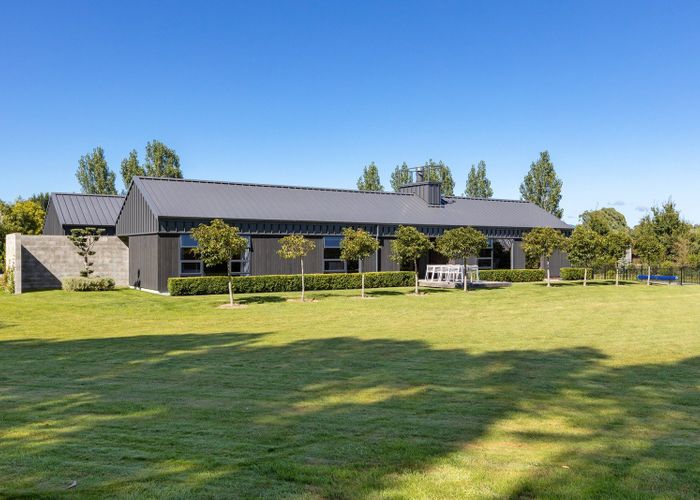 For sale 102 Oxford Street, Martinborough, South Wairarapa