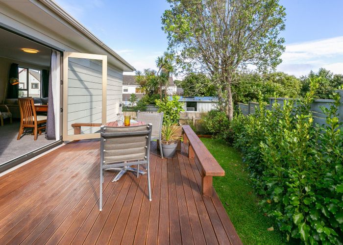  at 5 Ladbrooke Drive, Newlands, Wellington