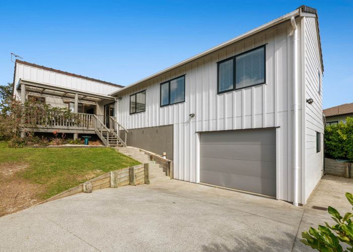  at 61 Luckens Road, West Harbour, Waitakere City, Auckland