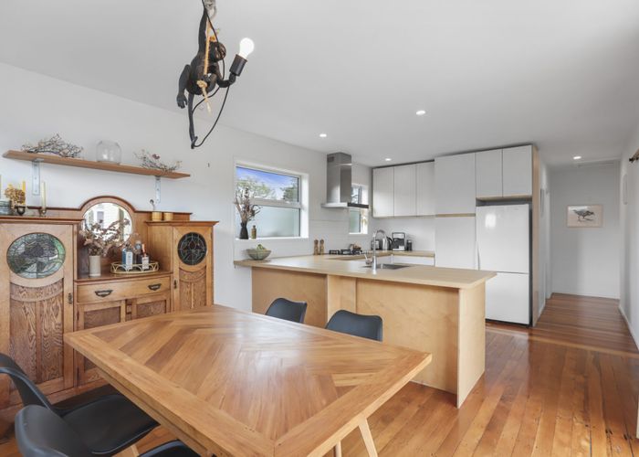  at 38 Woodglen Road, Glen Eden, Auckland