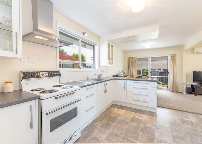  at 1/34 Brogar Place, Casebrook, Christchurch