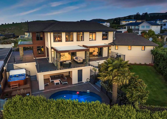 Free property data for 4 Stonewall Place, Huntsbury, Christchurch