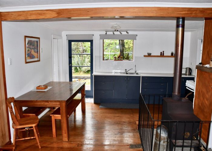  at 2 Hunter Street, Karamea, Buller, West Coast