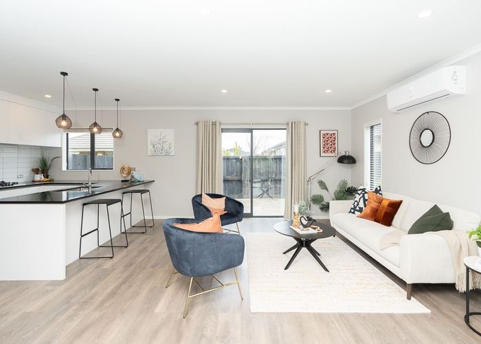  at 9/15 Onukutara Place, Huntington, Hamilton
