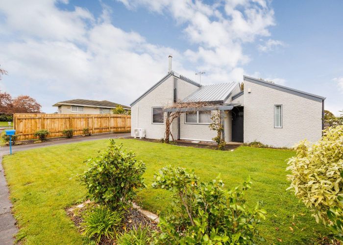  at 30 Terry Crescent, Milson, Palmerston North