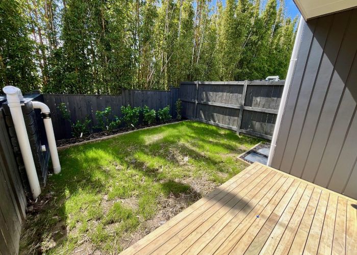  at 25 Don Oliver Lane, Glen Eden, Waitakere City, Auckland