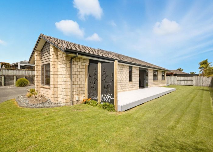  at 12 Thompson Drive, Papamoa Beach, Tauranga, Bay Of Plenty