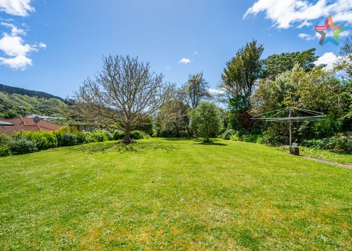  at 12 Larsen Crescent, Tawa, Wellington