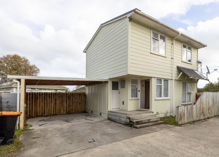  at 3 Renfrew Place, Highbury, Palmerston North