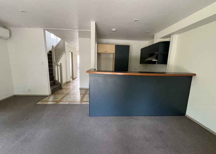  at 2/150 Mt Wellington Highway,mt wellington, Mount Wellington, Auckland City, Auckland