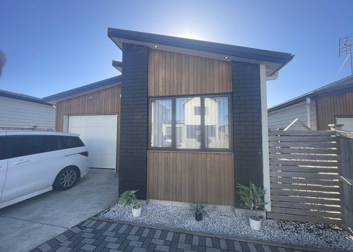  at 10 Selwyn Downs Lane, Opaheke, Papakura