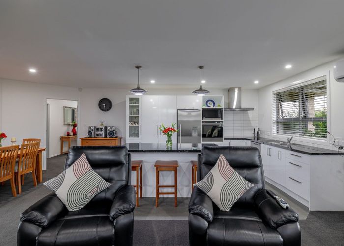  at 1 Long Melford Road, Awapuni, Palmerston North, Manawatu / Whanganui