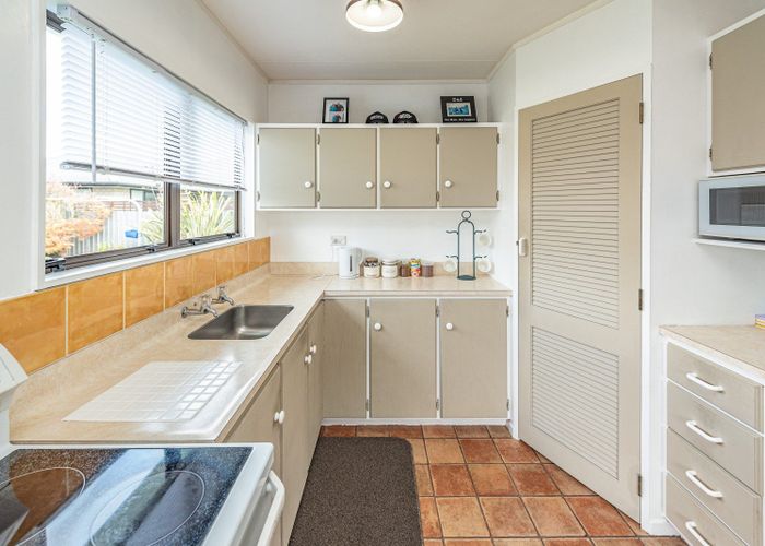  at 12A Antrim Place, Springvale, Whanganui