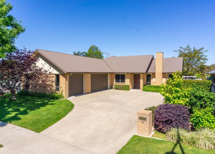  at 26 Ravenscourt Place, Huntington, Hamilton, Waikato