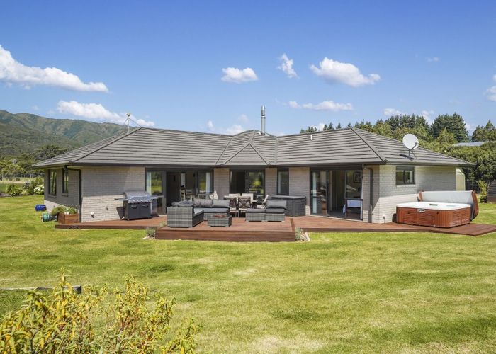  at 229 Marchant Road, Kaitoke, Upper Hutt