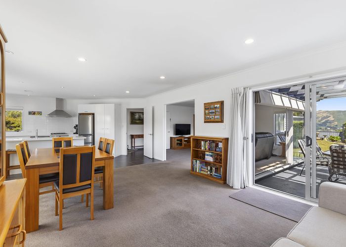  at 30 Sumner Terrace, Aotea, Porirua
