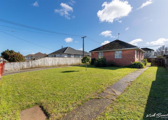  at 25 Hewer Crescent, Naenae, Lower Hutt