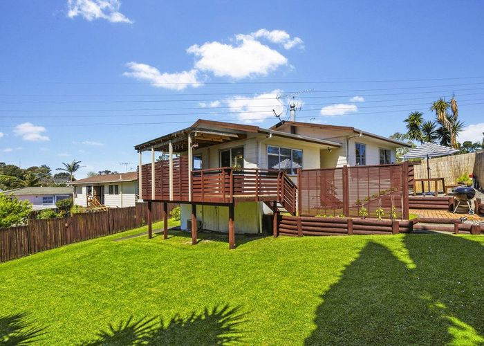  at 12 Alidade Place, Massey, Waitakere City, Auckland