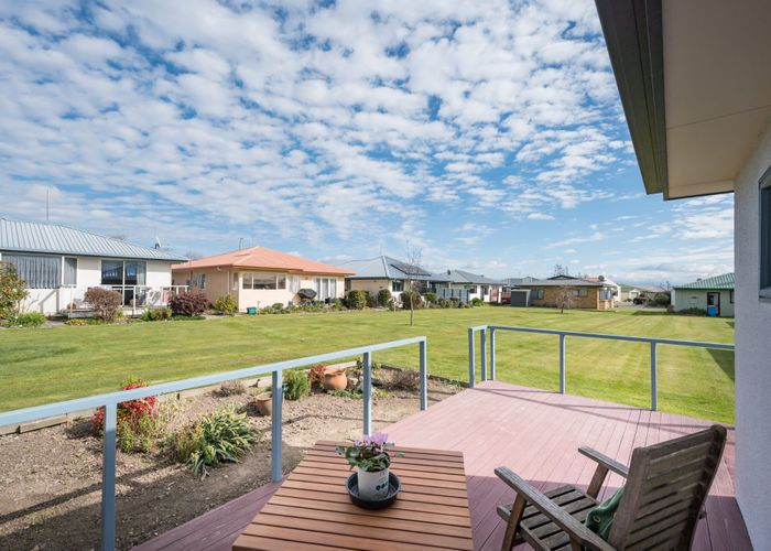  at 46 The Drive, Richmond, Richmond