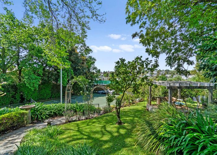  at 42 Mainston Road, Remuera, Auckland City, Auckland