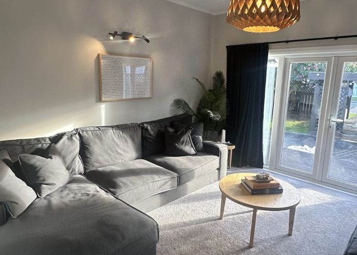  at 10 Byron Street, Petone, Lower Hutt, Wellington