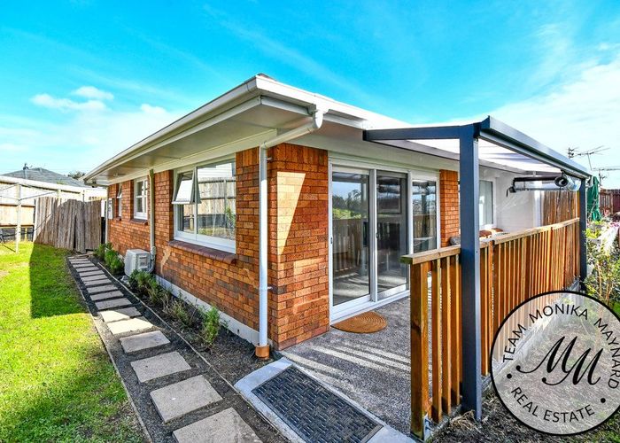  at 4/21 Hillcrest Road, Papatoetoe, Auckland