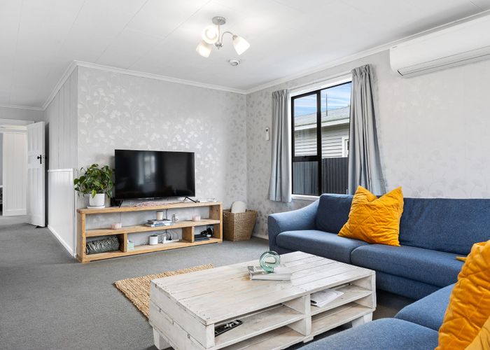  at 106 Mackworth Street, Woolston, Christchurch City, Canterbury