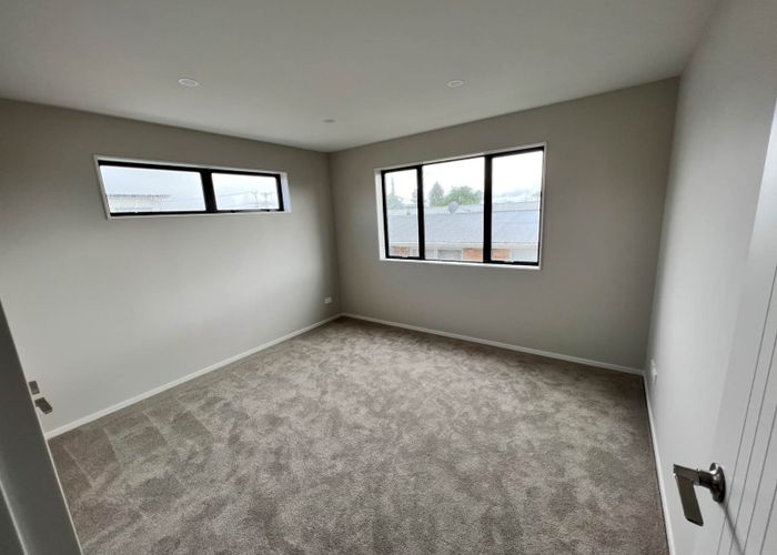  at 6/30 West Coast Road, Glen Eden, Auckland