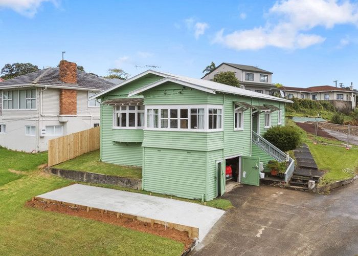  at 40 Michaels Avenue, Ellerslie, Auckland City, Auckland