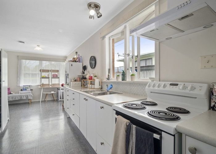 at 4 Neil Road, Fairy Springs, Rotorua, Bay Of Plenty