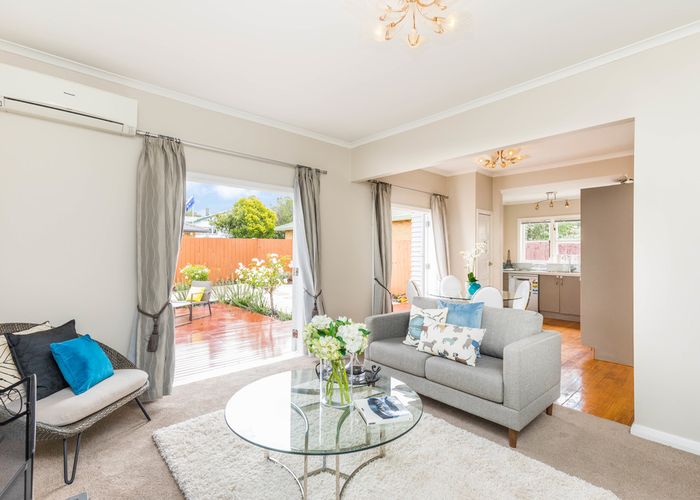  at 14 Himikera Avenue, Avondale, Auckland
