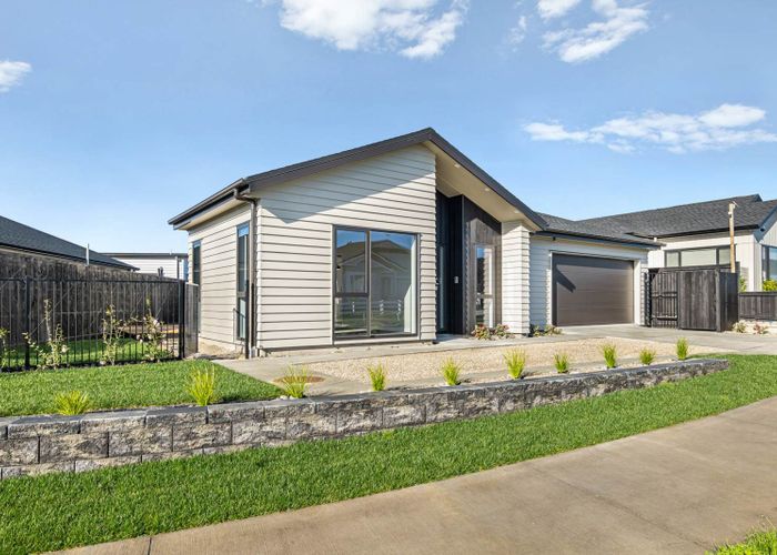  at 3 MacGregor Lane, Milldale, Rodney, Auckland