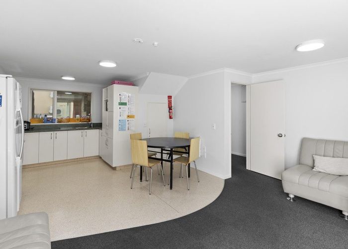  at 1-5/50 Park Street, North Dunedin, Dunedin, Otago