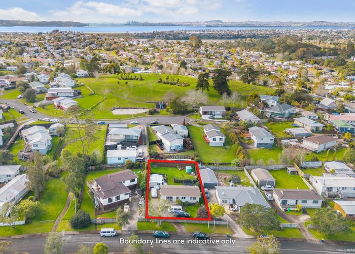  at 34 Fitzherbert Avenue, West Harbour, Auckland