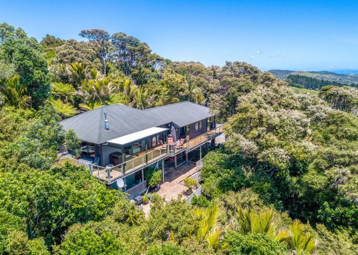  at 14 Woollams Road, Onetangi, Waiheke Island, Auckland