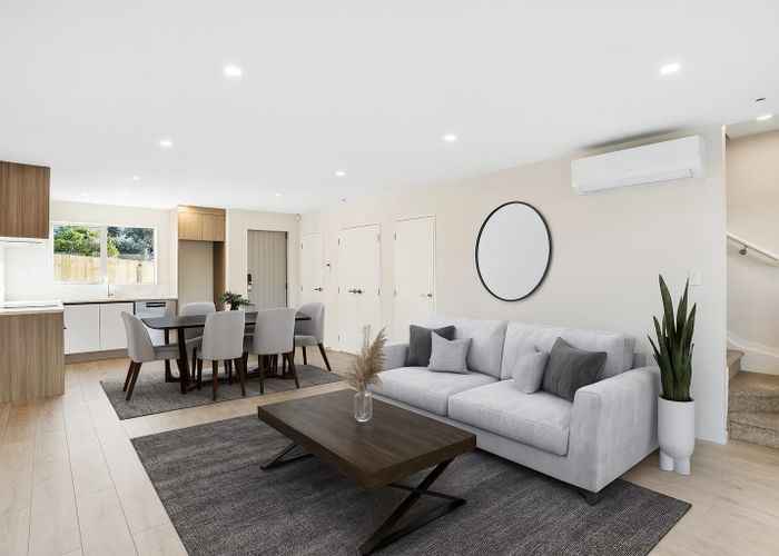  at 4/29 Commissariat Road, Mount Wellington, Auckland City, Auckland