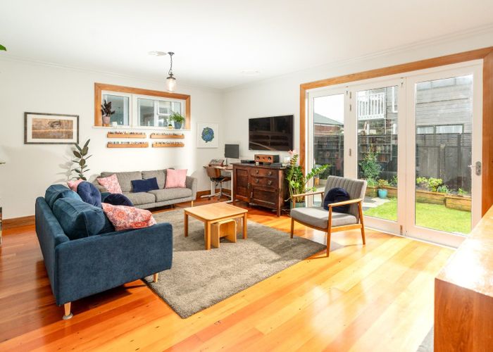  at 75 Miramar Avenue, Miramar, Wellington, Wellington