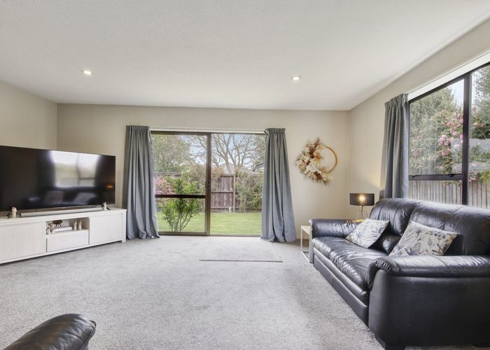  at 21A Dunedin Street, Redwood, Christchurch City, Canterbury