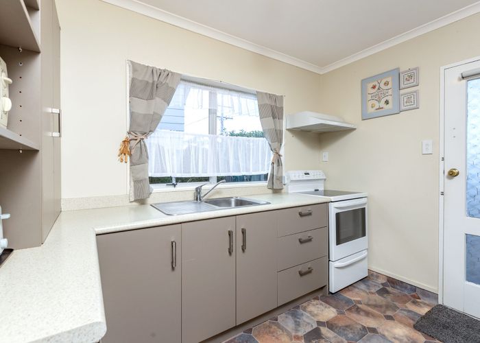  at 35 Oak Street, Masterton