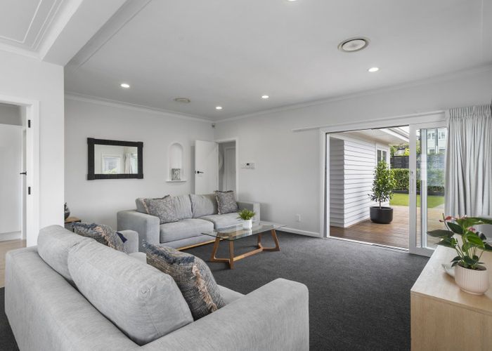  at 22 Rutherford Terrace, Meadowbank, Auckland City, Auckland